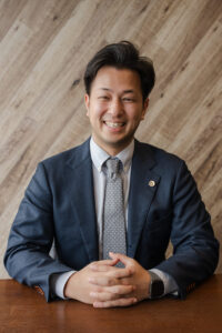 弁護士　内木 智朗